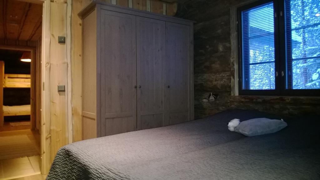 קולארי Revontuli Cottage חדר תמונה